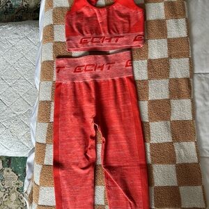 Echt Coral Sports Bra and Leggings Set